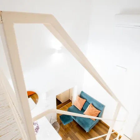 Andrea Sea House Apartment